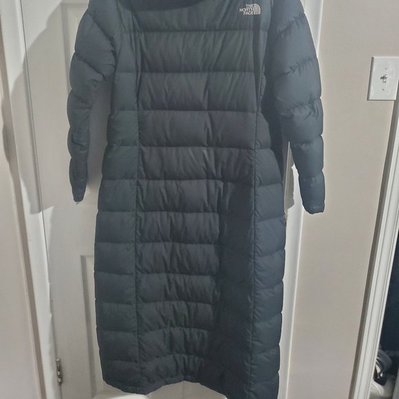 The North Face Jacket - Womens - Picture 4 of 5